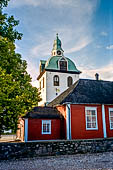 Porvoo (Borg),Tuomiokirkko la cattedrale luterana, campanile del sec. XVIII. 